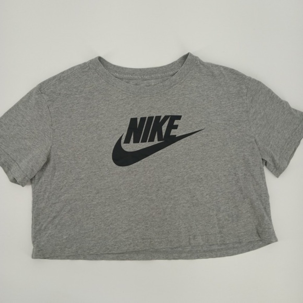 Nike Sportswear Essential Women Crop Top T-Shirt Gray Black Logo BV6175 Medium